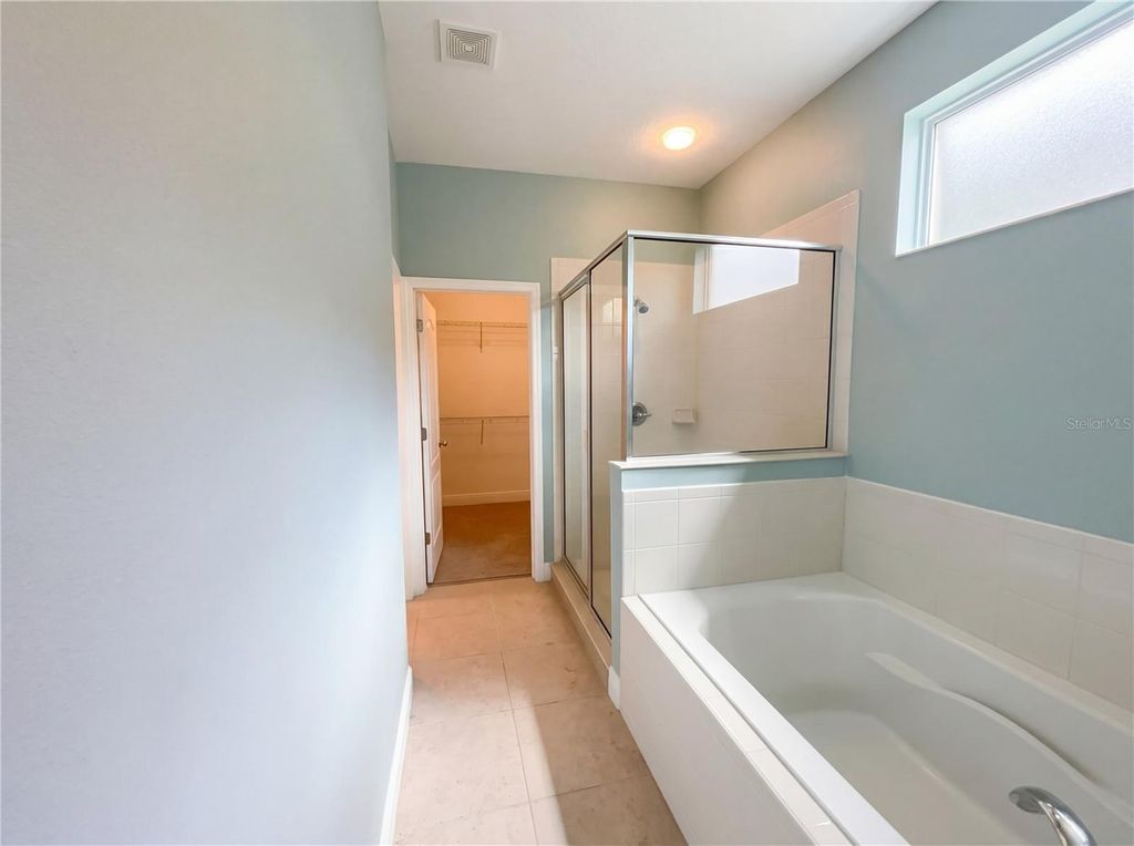 Image 32 of property listing at 4309 SALTMARSH SPARROW DRIVE, Windermere, FL 34786