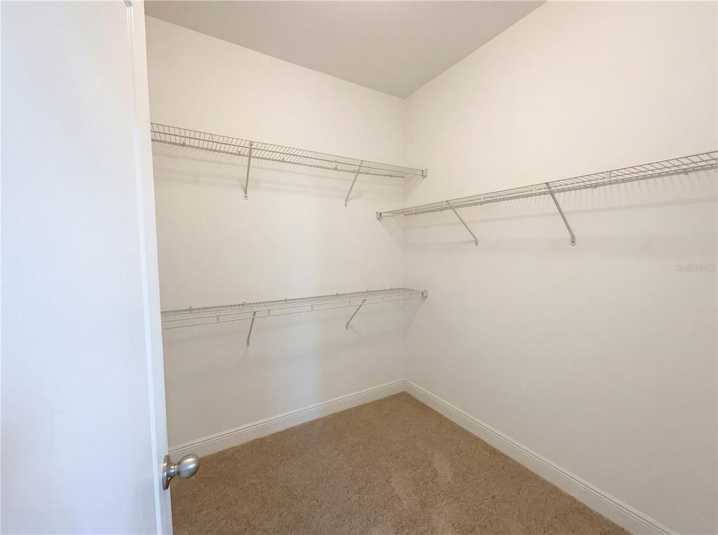 Image 34 of property listing at 4309 SALTMARSH SPARROW DRIVE, Windermere, FL 34786