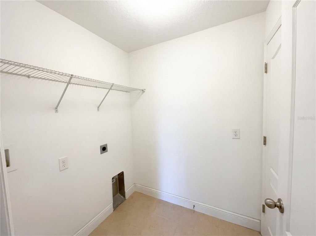 Image 38 of property listing at 4309 SALTMARSH SPARROW DRIVE, Windermere, FL 34786