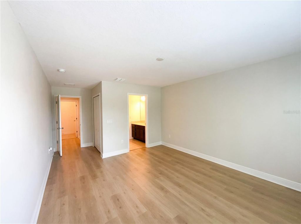 Image 40 of property listing at 4309 SALTMARSH SPARROW DRIVE, Windermere, FL 34786