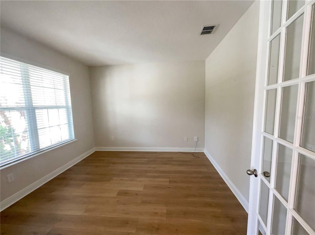 Image 9 of property listing at 4309 SALTMARSH SPARROW DRIVE, Windermere, FL 34786