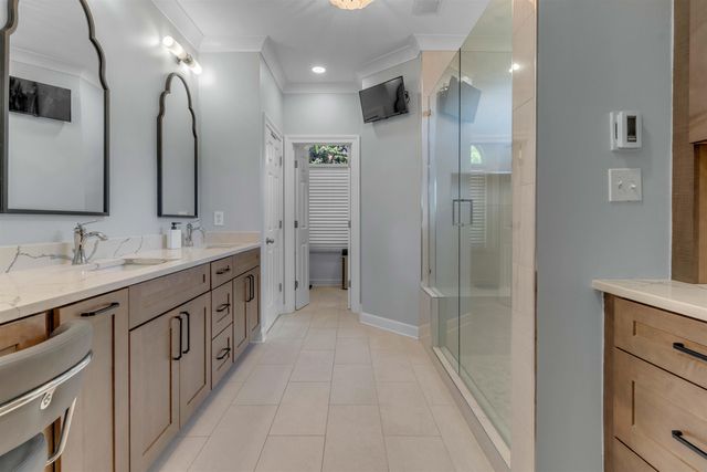 10295 W SHREWSBURY RUN, Collierville, TN 38017