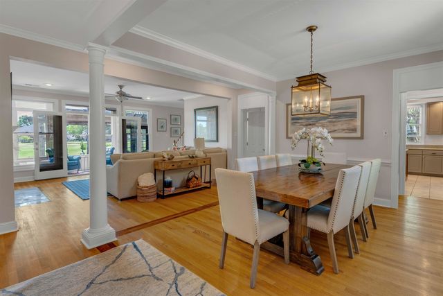 10295 W SHREWSBURY RUN, Collierville, TN 38017