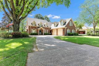 10295 W SHREWSBURY RUN, Collierville, TN 38017