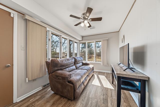 18317 Harper Street, Lansing, IL 60438