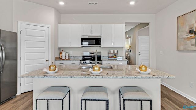 3268 Feldspar Drive SW, Madison, AL 35756