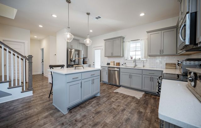 2363 Irby Ln, Murfreesboro, TN 37127