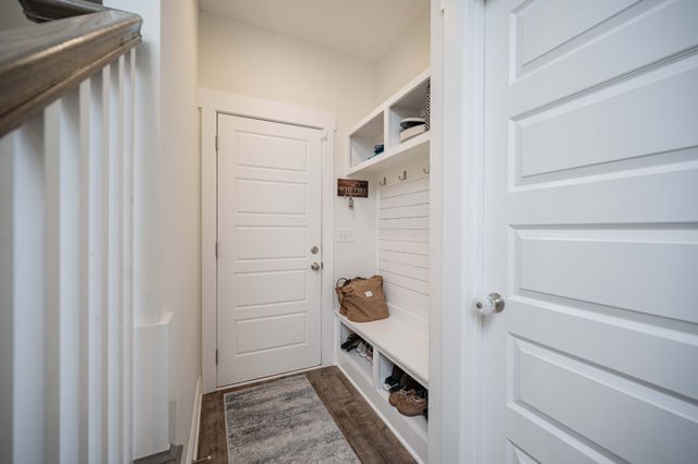 2363 Irby Ln, Murfreesboro, TN 37127