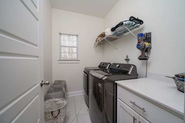 2363 Irby Ln, Murfreesboro, TN 37127