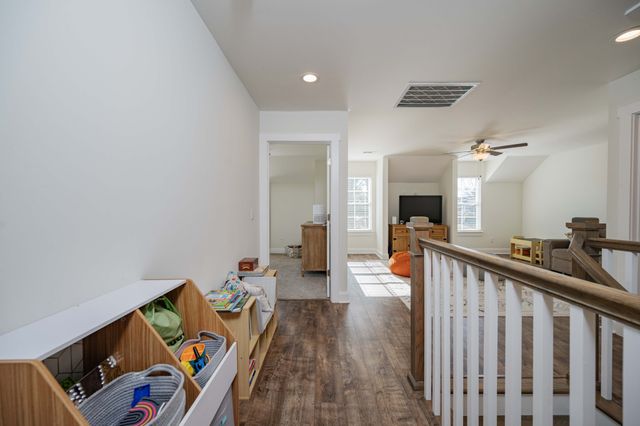 2363 Irby Ln, Murfreesboro, TN 37127