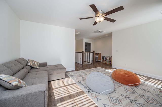 2363 Irby Ln, Murfreesboro, TN 37127