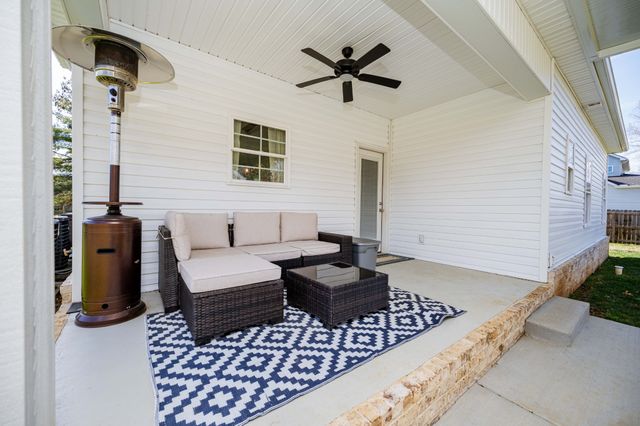 2363 Irby Ln, Murfreesboro, TN 37127