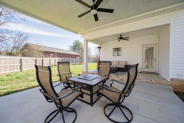 2363 Irby Ln, Murfreesboro, TN 37127