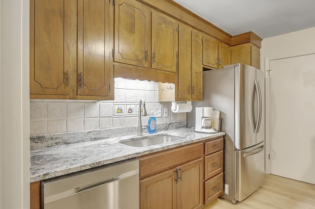 616 Semaht Street, Charleston, SC 29412