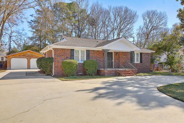 616 Semaht Street, Charleston, SC 29412