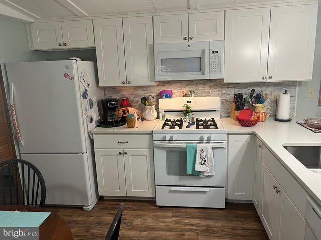 68 BOBOLINK AVE, Mantua, NJ 08051