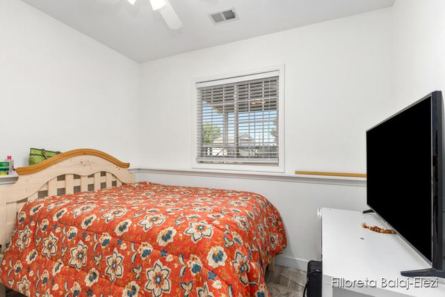 5589 Burlingame Avenue Sw, City Of Wyoming, MI 49509