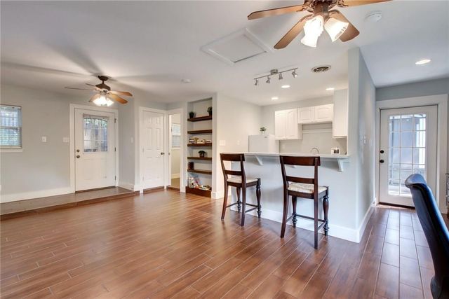 1211 Payne Ave B, Austin, TX 78757