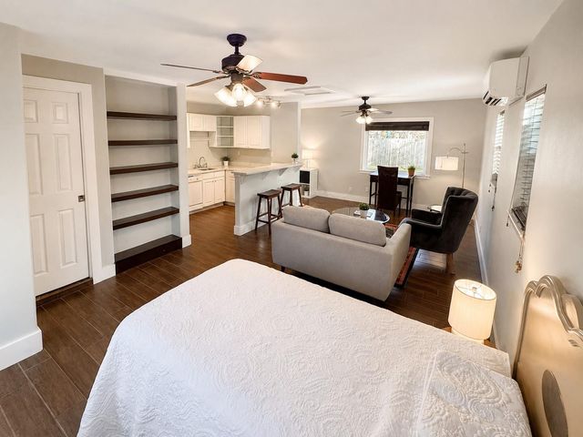 1211 Payne Ave B, Austin, TX 78757