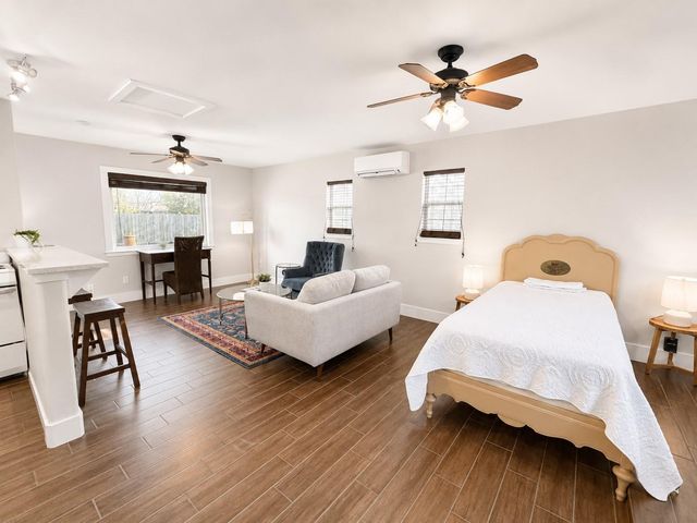 1211 Payne Ave B, Austin, TX 78757