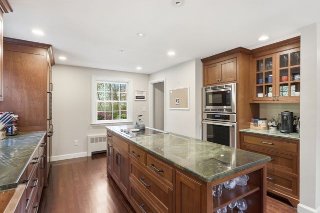 428 Brook Street, Carlisle, MA 01741
