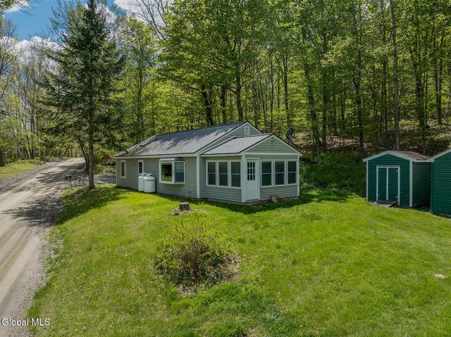 433 Blind Buck Road, Salem, NY 12865