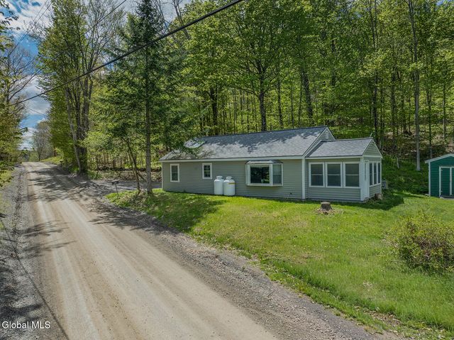 433 Blind Buck Road, Salem, NY 12865