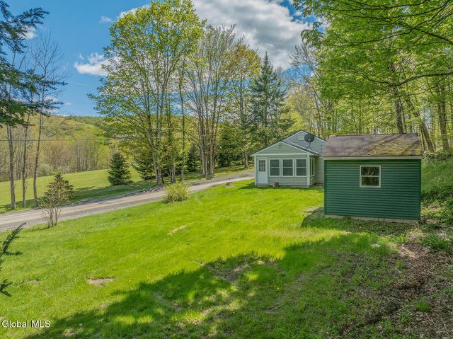 433 Blind Buck Road, Salem, NY 12865