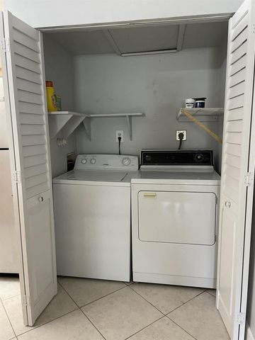9037 SE HOBE RIDGE Avenue, Hobe Sound, FL 33455