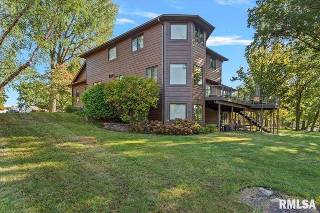 12 WEDGEWOOD Court, Taylorville, IL 62568