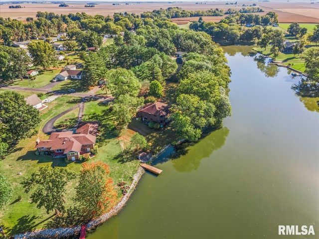 12 WEDGEWOOD Court, Taylorville, IL 62568