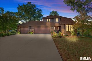 12 WEDGEWOOD Court, Taylorville, IL 62568