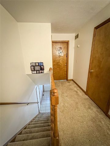 716-718 Hettie Way, City Of But Sw, PA 16001