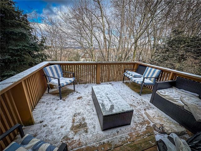 716-718 Hettie Way, City Of But Sw, PA 16001