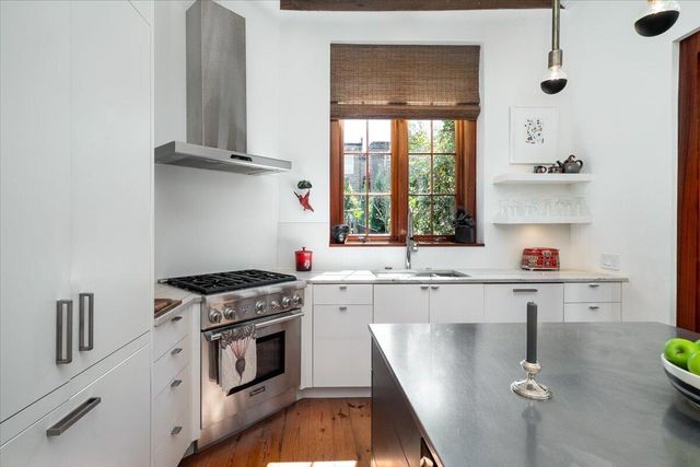 41 Society Street, Charleston, SC 29401