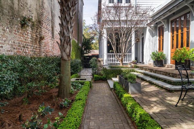 41 Society Street, Charleston, SC 29401