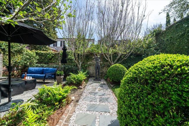 41 Society Street, Charleston, SC 29401