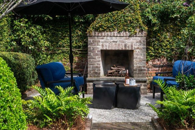 41 Society Street, Charleston, SC 29401