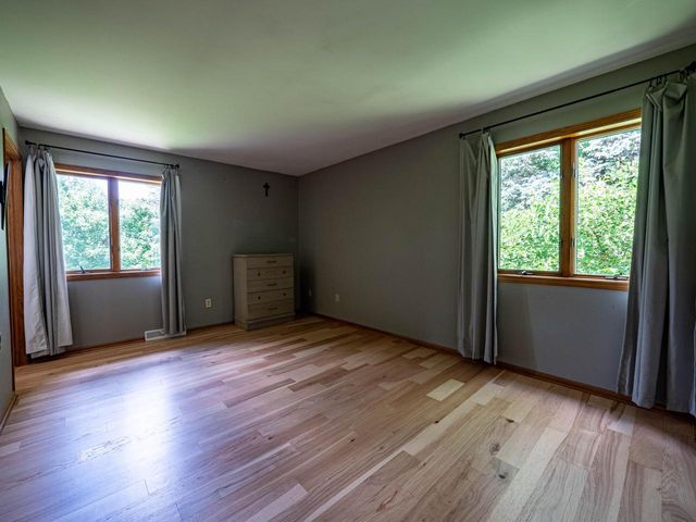 N6185 Country View LANE, Sullivan, WI 53178