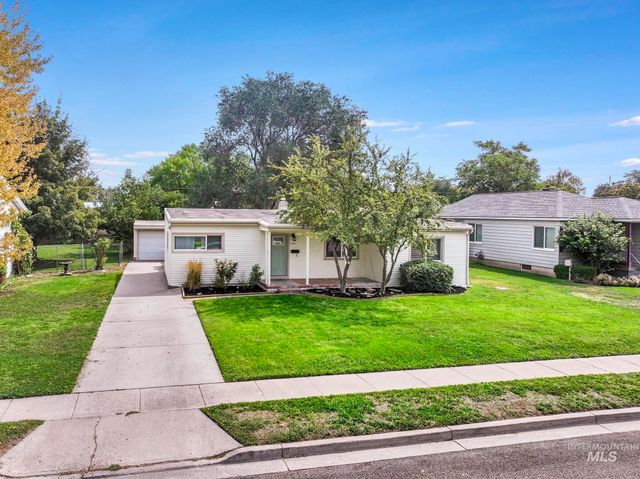 344 Pierce Street, Twin Falls, ID 83301