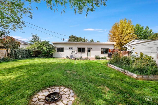 344 Pierce Street, Twin Falls, ID 83301