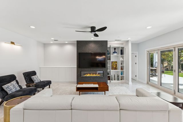 514 TIMBER LAKE Drive, Southlake, TX 76092