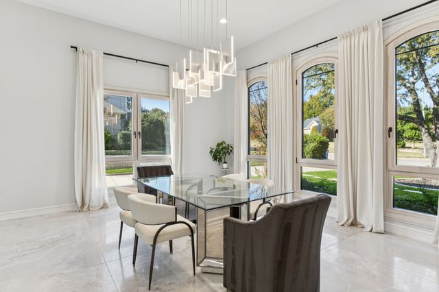 514 TIMBER LAKE Drive, Southlake, TX 76092