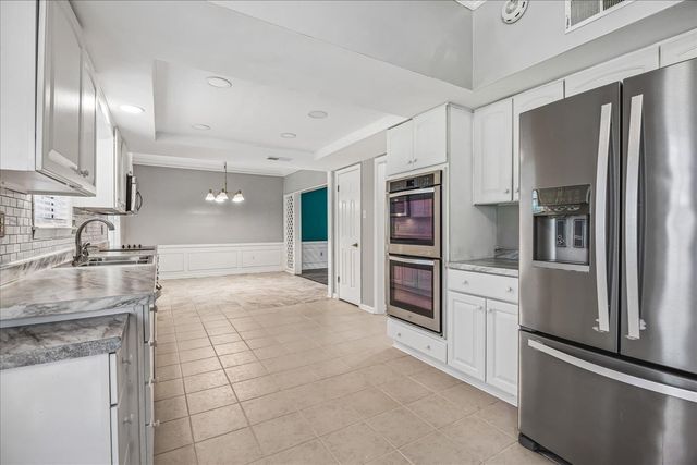 2375 CHERRY SPRINGS CV, Cordova, TN 38016