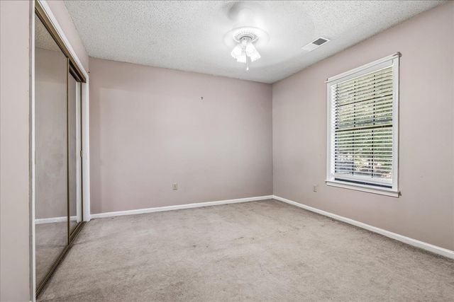 2375 CHERRY SPRINGS CV, Cordova, TN 38016