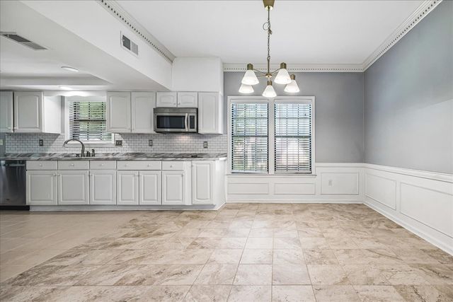2375 CHERRY SPRINGS CV, Cordova, TN 38016