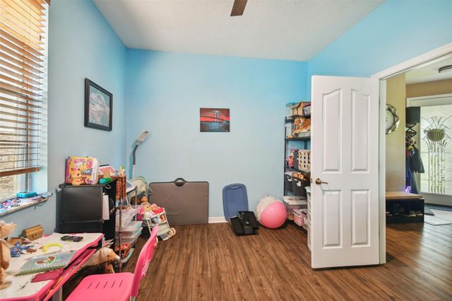 6208 CHERRY BLOSSOM TRAIL, Gibsonton, FL 33534