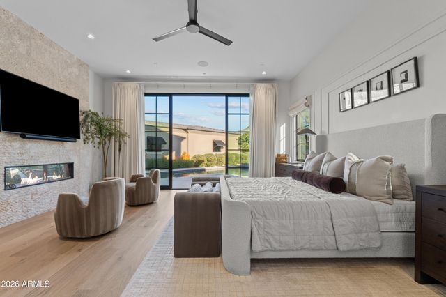 9735 E KEMPER Way, Scottsdale, AZ 85255