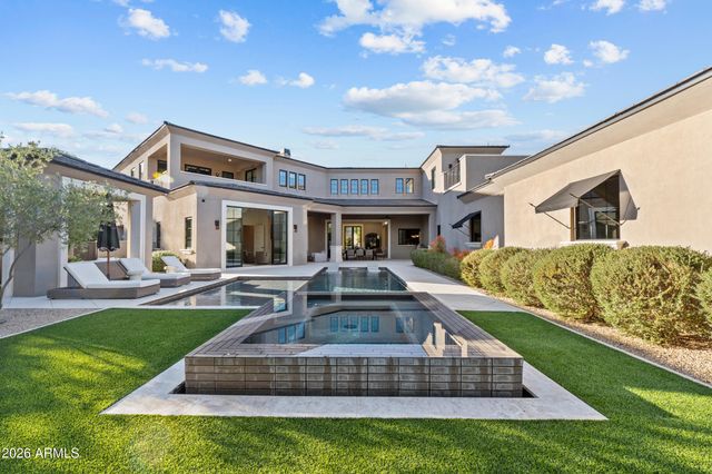 9735 E KEMPER Way, Scottsdale, AZ 85255