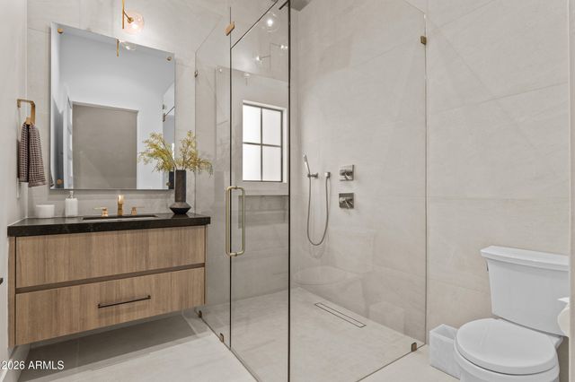 9735 E KEMPER Way, Scottsdale, AZ 85255